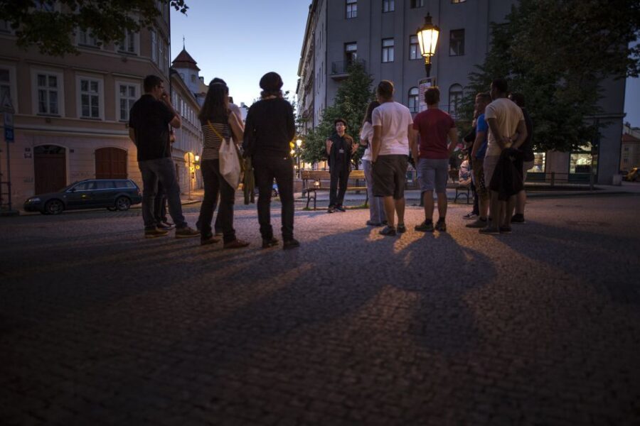 Prague: Ghosts and Legends of the Old Town Evening Tour - Spanish Synagogue: legends meet landmark architecture