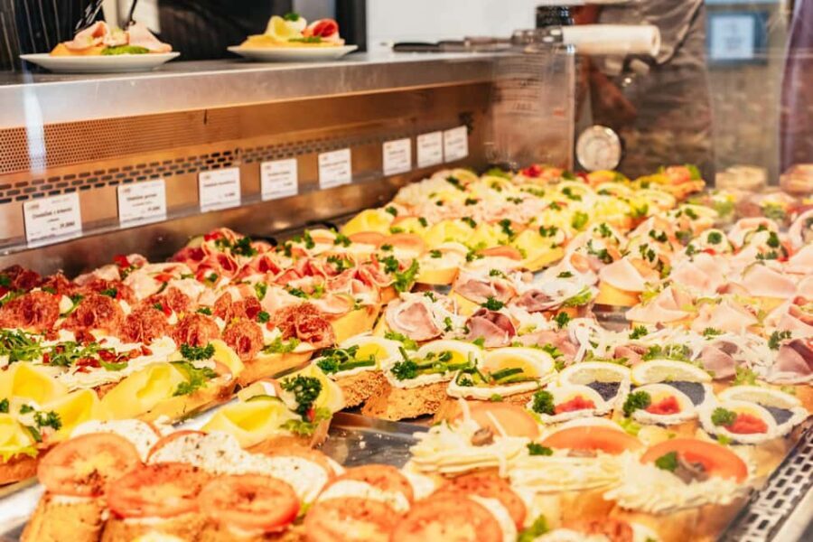 Prague: Guided Street Food Walking Tour - Pace, Portions, and the Come-Hungry Rule