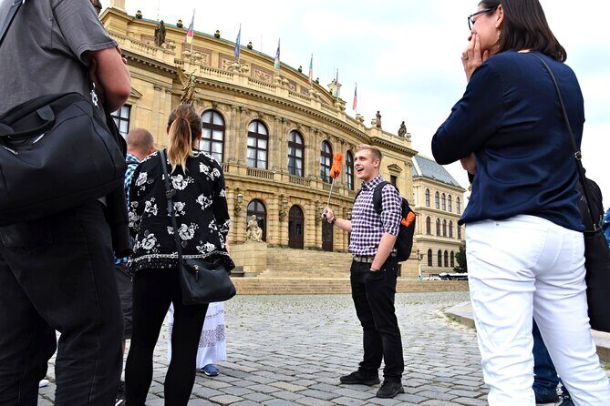 Prague Guided Walking Tour and Cruise with Authentic Czech Lunch - Charles Bridge Museum Finish: The Best Closing Loop Near the Start