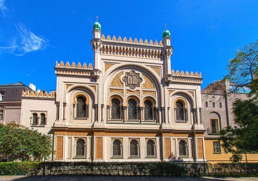 Prague Jewish Town/Skip-the-Line Official Entry Ticket - Spanish Synagogue: Moorish interior design with Alhambra influence