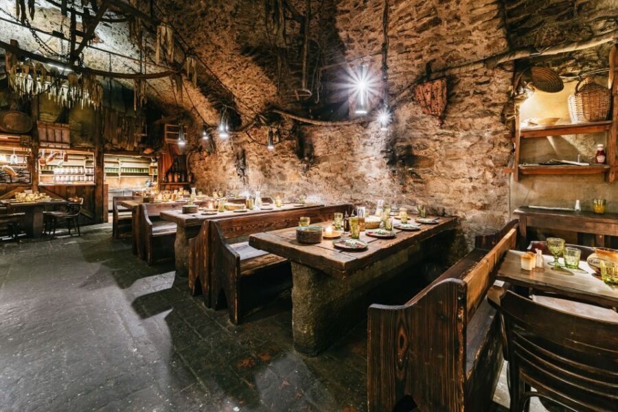 Prague: Medieval Dinner with Unlimited Drinks - Food Quality and Portion Reality: Often Good, Sometimes Mixed
