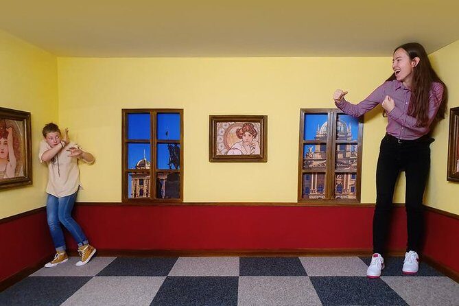 Prague Museum of Fantastic Illusions - 150+ interactive illusions and the photo zones that make it fun