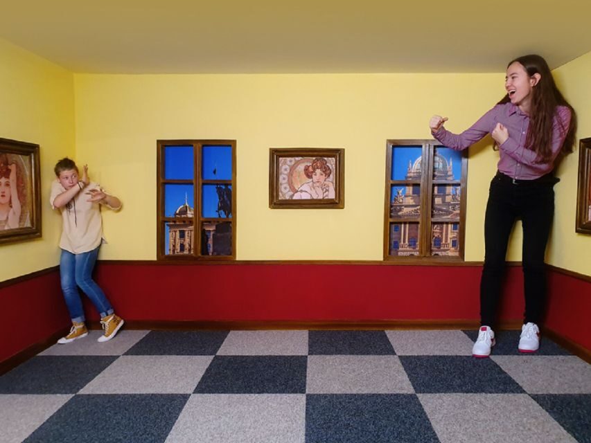 Prague: Museum of Fantastic Illusions Entry Ticket - Building an easy visit plan in about 1–2 hours