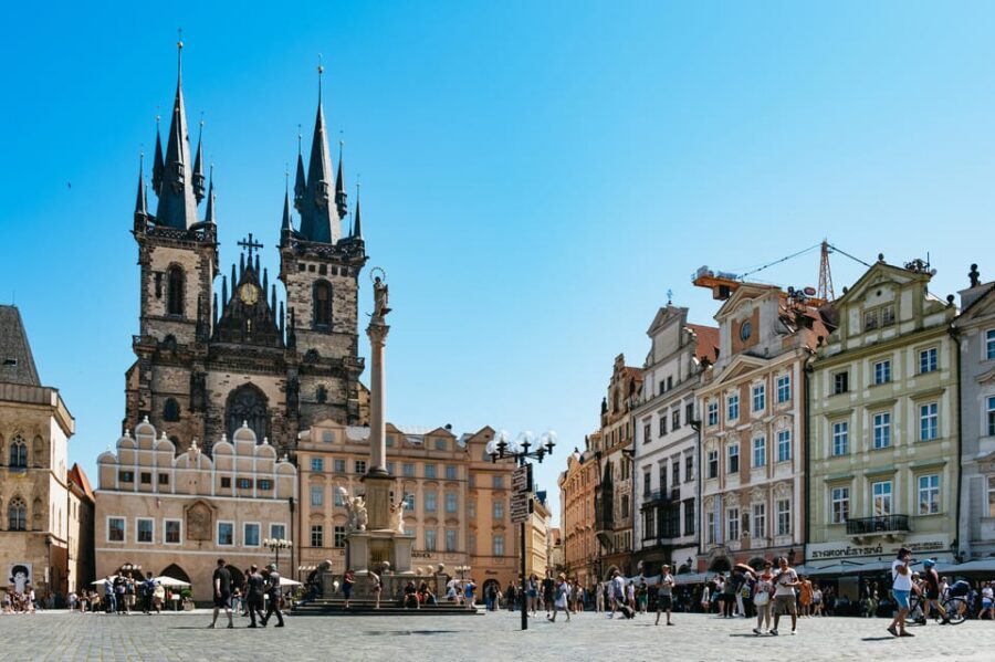 Prague: Old Town, Astronomical Clock and Underground Tour - Finding Your Feet: Starting at Mostecká 4 and First Steps in Malá Strana