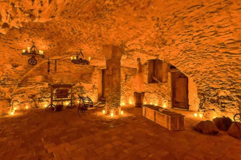 Prague: Oldtown, Medieval Underground & Dungeon History Tour - The Golem Story and the Secret Alchemy Laboratory