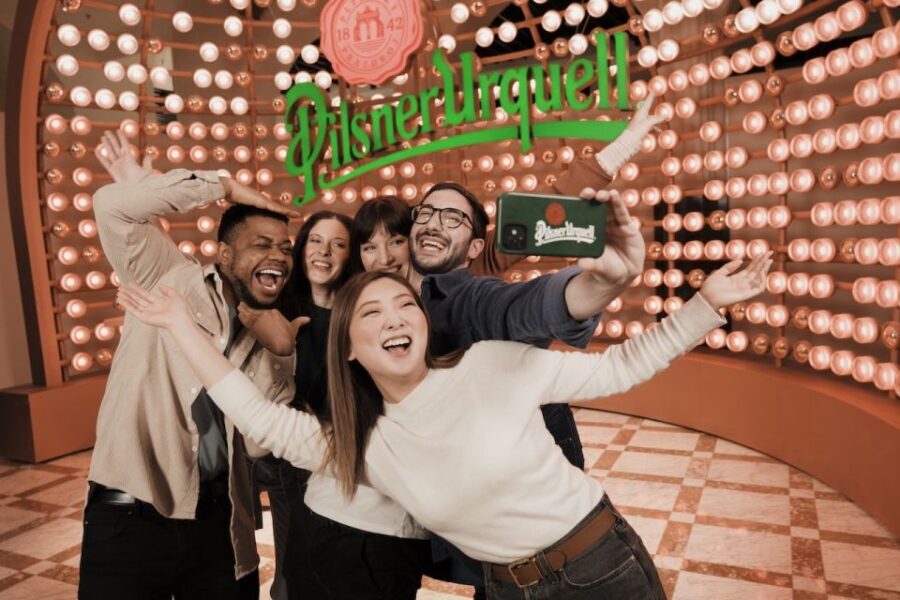 Prague: Pilsner Urquell Experience & Beer Tasting - Headsets, 3D audio, and the 360° game zone route