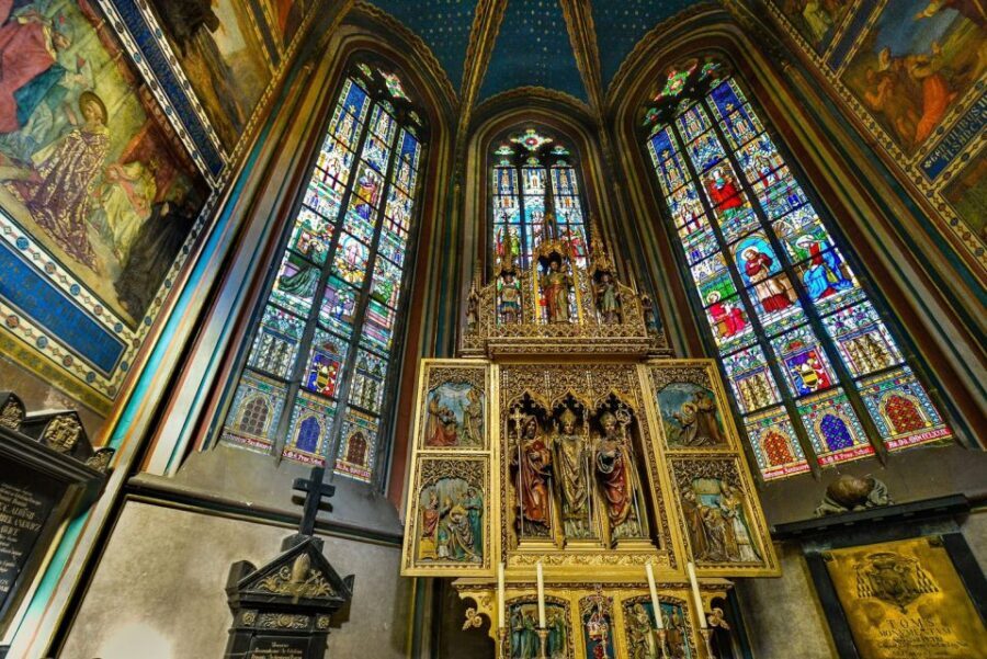 Prague: Prague Castle and Lobkowicz Palace Entry Tickets - Should you book this ticket for Prague Castle and Lobkowicz Palace?