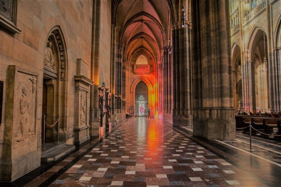 Prague: Prague Castle Complex Smartphone Audio Guide - The Big Check Before You Go: Ticket Circuit B and Internet