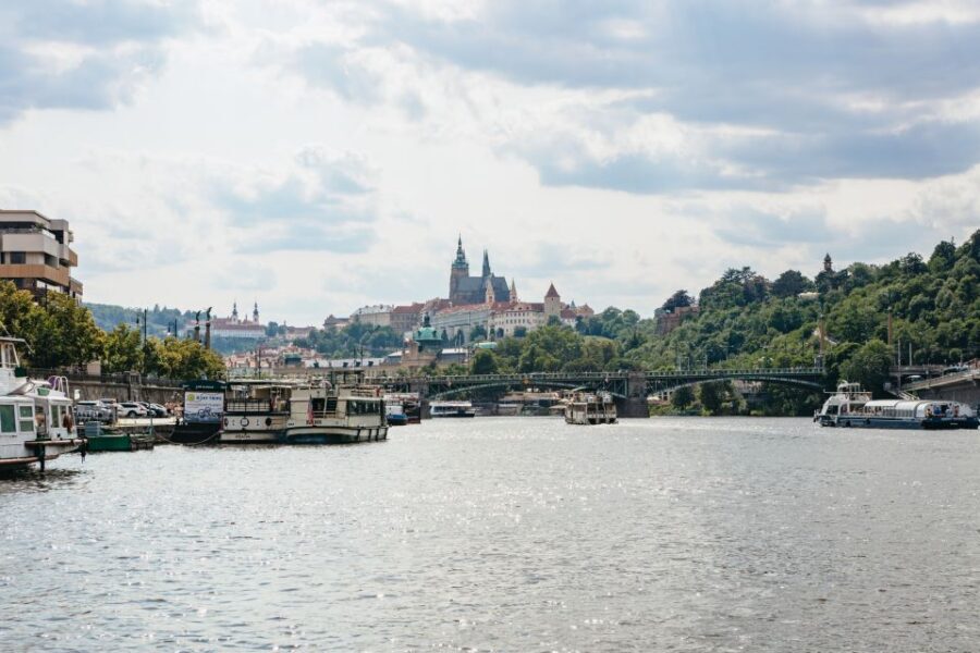 Prague: Swimming Beer Bike on A Cycle Boat - Drinks onboard: unlimited Budvar beer, plus the prosecco/cider options