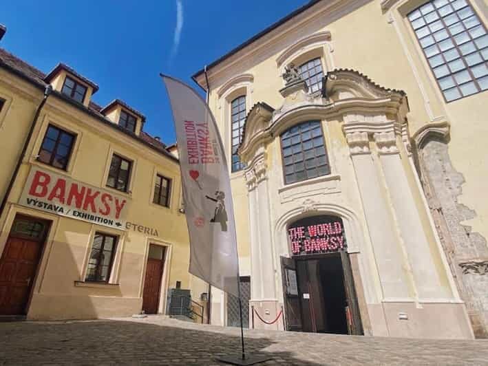 Prague: The World of Banksy Immersive Experience Ticket - Getting Your Bearings: The Layout and Smart Guide Audio