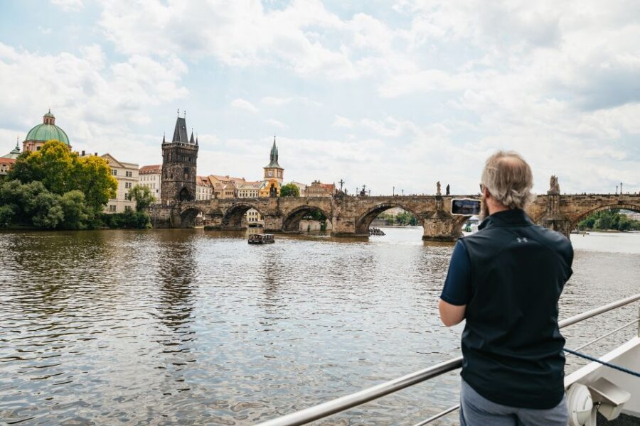 Prague: Vltava River Lunch Cruise in an Open-Top Glass Boat - Finding Pier 3A and scanning your QR code (the part that can save time)