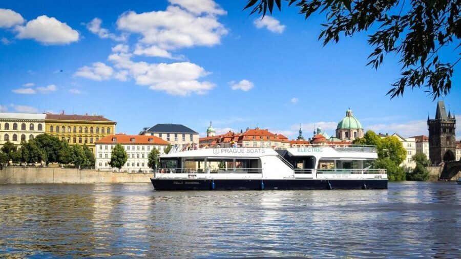 Prague: Vltava River Sightseeing Cruise - Smíchov Water Lock: The Slow Section That’s Actually Part of the Fun