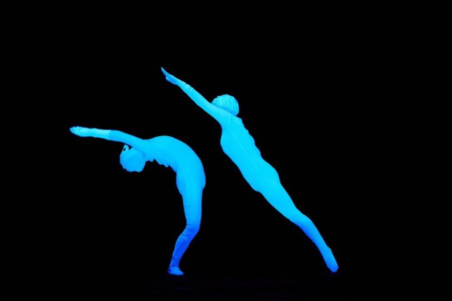 Prague: WOW Show Black Light Theater - FAQ