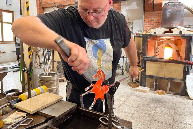 Private Bohemian Glass and Czech Crystal Tour with lunch included - Workshop 2 (and the skill that makes it look finished): the edge-focused glass cutter