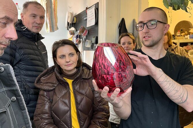 Private Bohemian Glass and Czech Crystal Tour with lunch included - Photos, souvenirs, and how to get the best results