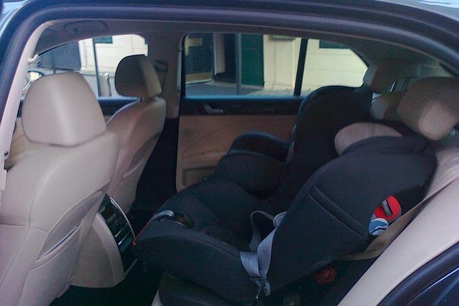 Private Transfer from Prague Airport to the City Centre - Price and Value: What You’re Really Paying For