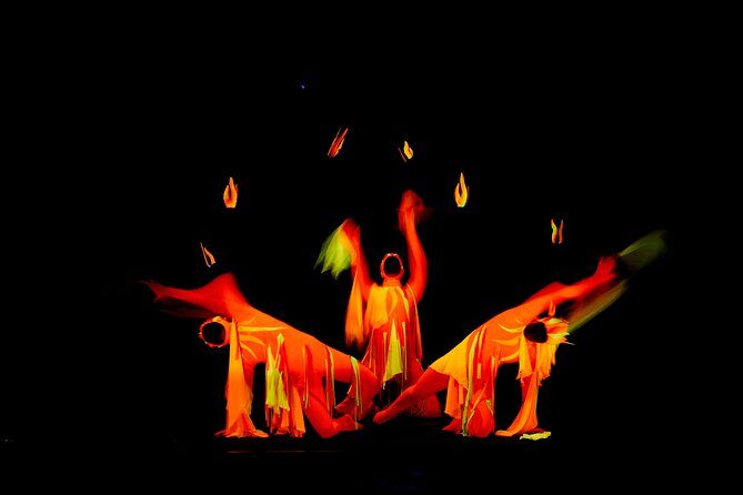 Skip the Line: WOW Show Black Light Theater in Prague Ticket - Who might want to skip or choose carefully