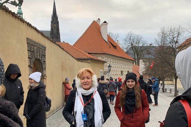 Small-Group Tour of Prague Castle with a local guide - Old Royal Palace: where Prague’s rulers sat (and changed)