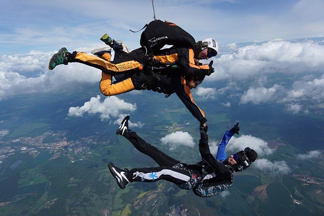 Tandem Skydiving Adventure in Prague - Stop 1: Sky Service and the small-group advantage