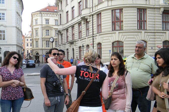 The Prague Tour All Inclusive with Pick up, Boat Trip and Lunch - What to Expect: A Downhill Day Built Around Walking