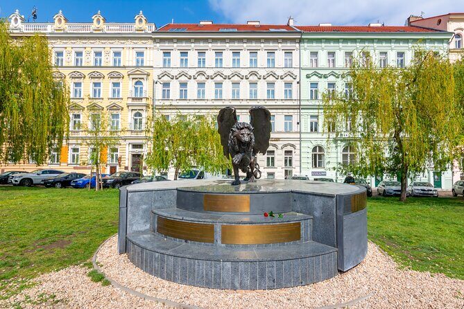 World War II History Tour of Prague's Old Town - Key takeaways before you go